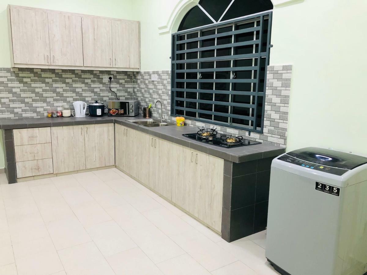 Atocha Homestay - Terong@Taiping Kampong Salak ภายนอก รูปภาพ